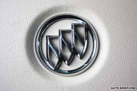 2008款别克君越混合动力内饰