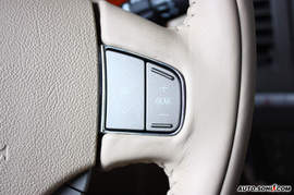 2008款别克君越混合动力内饰