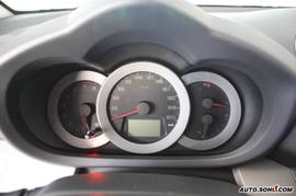 2008款丰田RAV4内饰