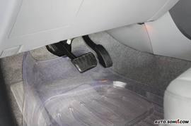 2008款丰田RAV4内饰