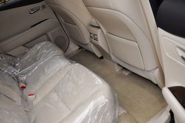 2012款雷克萨斯RX270豪华版到店实拍