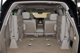 2012款雷克萨斯LX570到店实拍