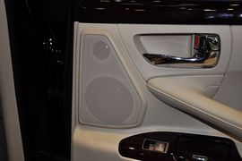 2012款雷克萨斯LX570到店实拍