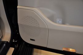 2012款雷克萨斯LX570到店实拍