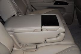 2012款雷克萨斯LX570到店实拍