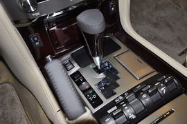 2012款雷克萨斯LX570到店实拍