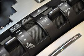 2012款雷克萨斯LX570到店实拍