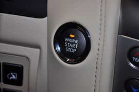 2012款雷克萨斯LX570到店实拍