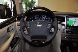2012款雷克萨斯LX570到店实拍