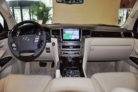 2012款雷克萨斯LX570到店实拍
