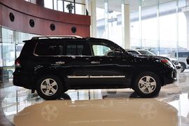 2012款雷克萨斯LX570到店实拍