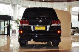 2012款雷克萨斯LX570到店实拍