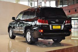 2012款雷克萨斯LX570到店实拍