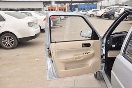 2012款大众捷达1.6L手动前卫型