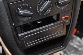 2012款大众捷达1.6L手动前卫型