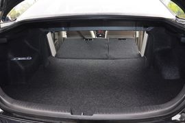 2011款马自达62.0L手动型导航限量版到店实拍