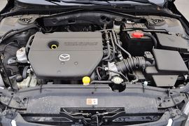 2011款马自达62.0L手动型导航限量版到店实拍