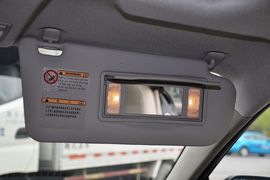 2011款马自达62.0L手动型导航限量版到店实拍