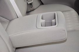 2011款马自达62.0L手动型导航限量版到店实拍