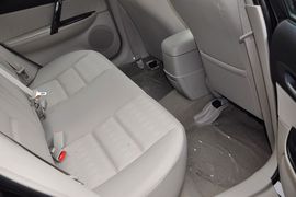 2011款马自达62.0L手动型导航限量版到店实拍