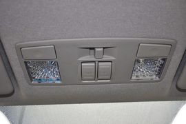 2011款马自达62.0L手动型导航限量版到店实拍