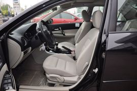 2011款马自达62.0L手动型导航限量版到店实拍
