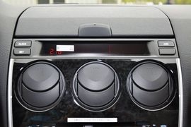 2011款马自达62.0L手动型导航限量版到店实拍