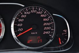2011款马自达62.0L手动型导航限量版到店实拍