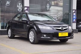 2011款马自达62.0L手动型导航限量版到店实拍