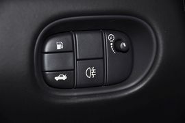 2012款捷豹XKR-S到店实拍