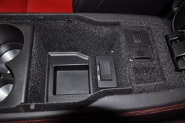 2012款捷豹XKR-S到店实拍