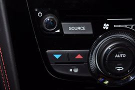 2012款捷豹XKR-S到店实拍