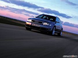 2000款奥迪RS4