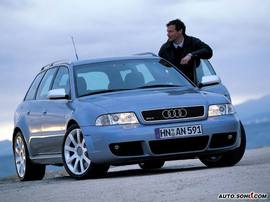 2000款奥迪RS4
