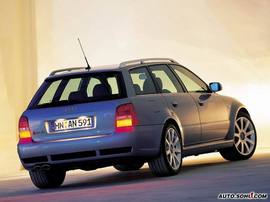 2000款奥迪RS4