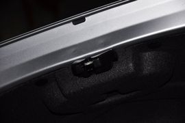 2012款奇瑞A3三厢1.6L