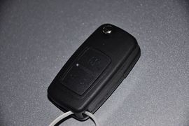 2012款奇瑞A3三厢1.6L