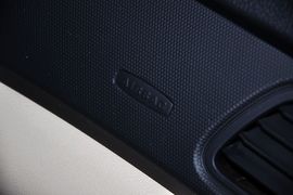 2012款奇瑞A3三厢1.6L