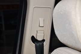 2012款奇瑞A3三厢1.6L