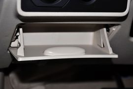 2012款奇瑞A3三厢1.6L