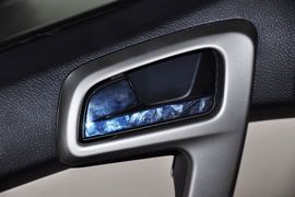 2012款奇瑞A3三厢1.6L