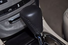 2012款奇瑞A3三厢1.6L