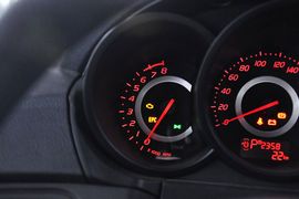 2012款奇瑞A3三厢1.6L