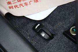 众泰Z300