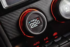 2012款捷豹C-X16到店实拍
