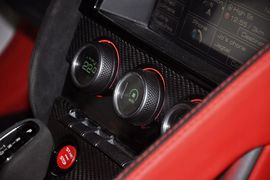 2012款捷豹C-X16到店实拍