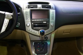 2012款比亚迪S6北京车展实拍