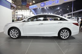 北京现代索纳塔八北京车展实拍