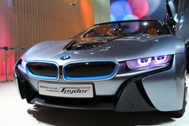 宝马i8