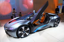 宝马i8